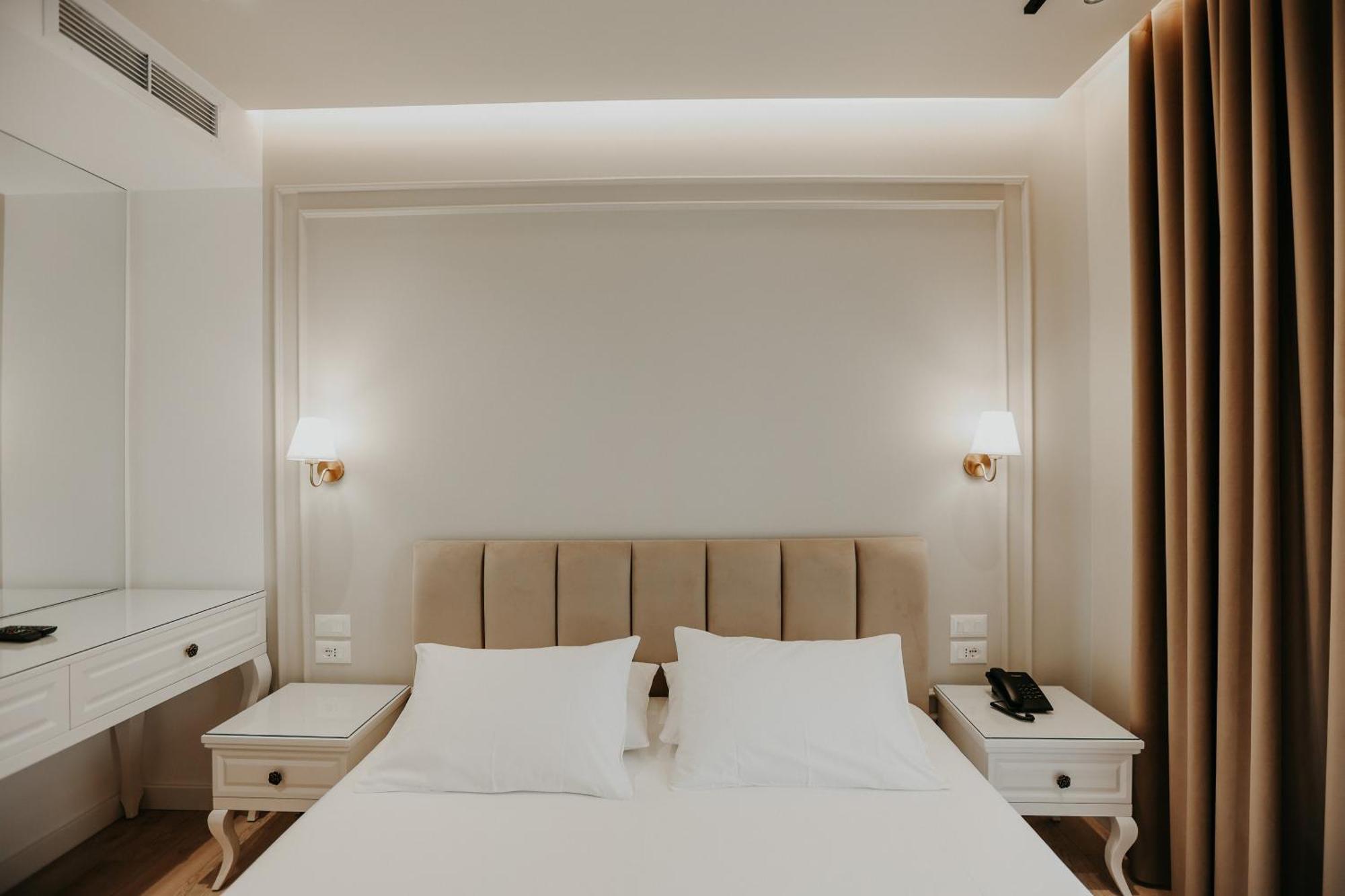 Seaside Hotel Vlora Kültér fotó