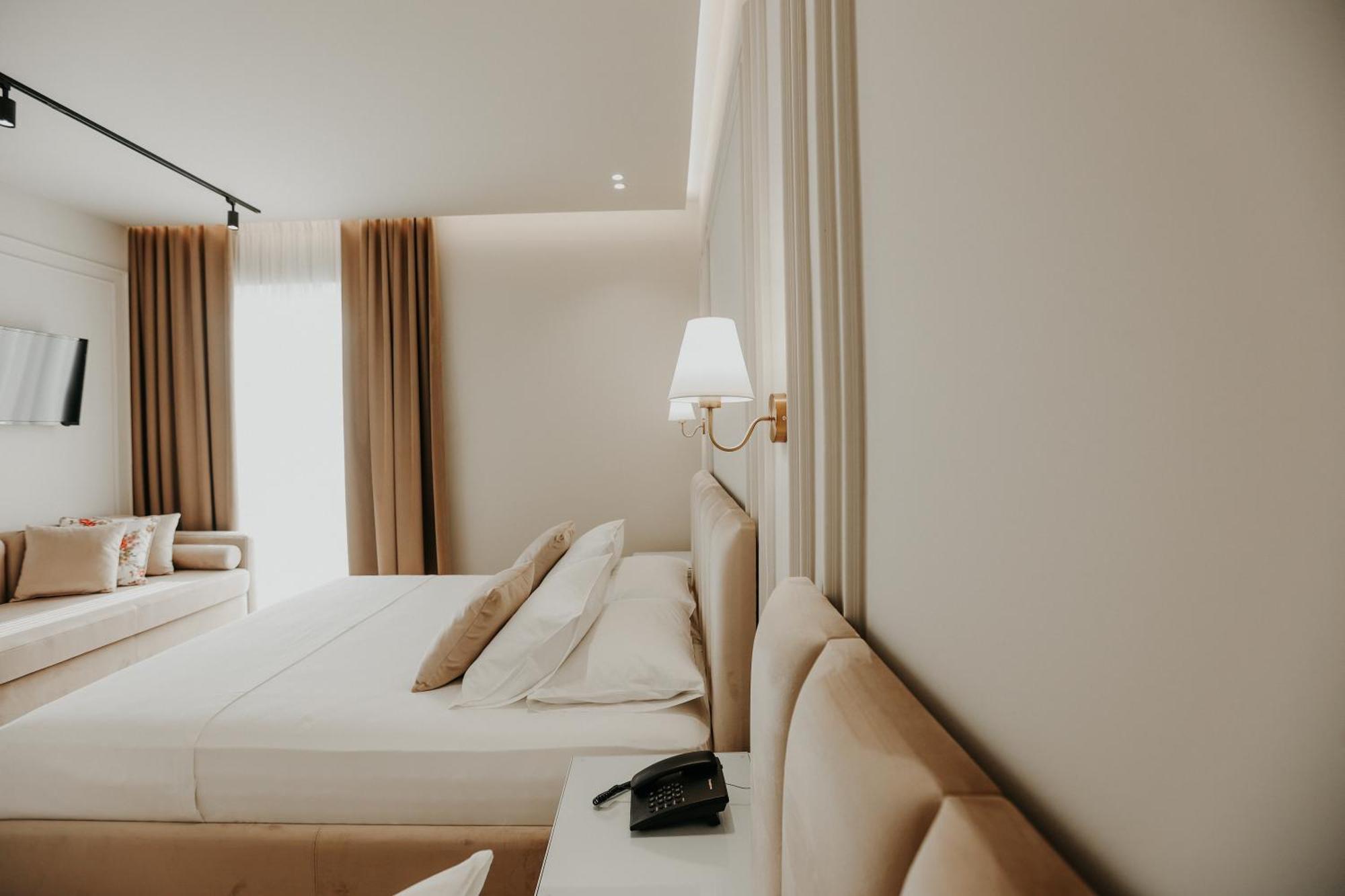 Seaside Hotel Vlora Kültér fotó
