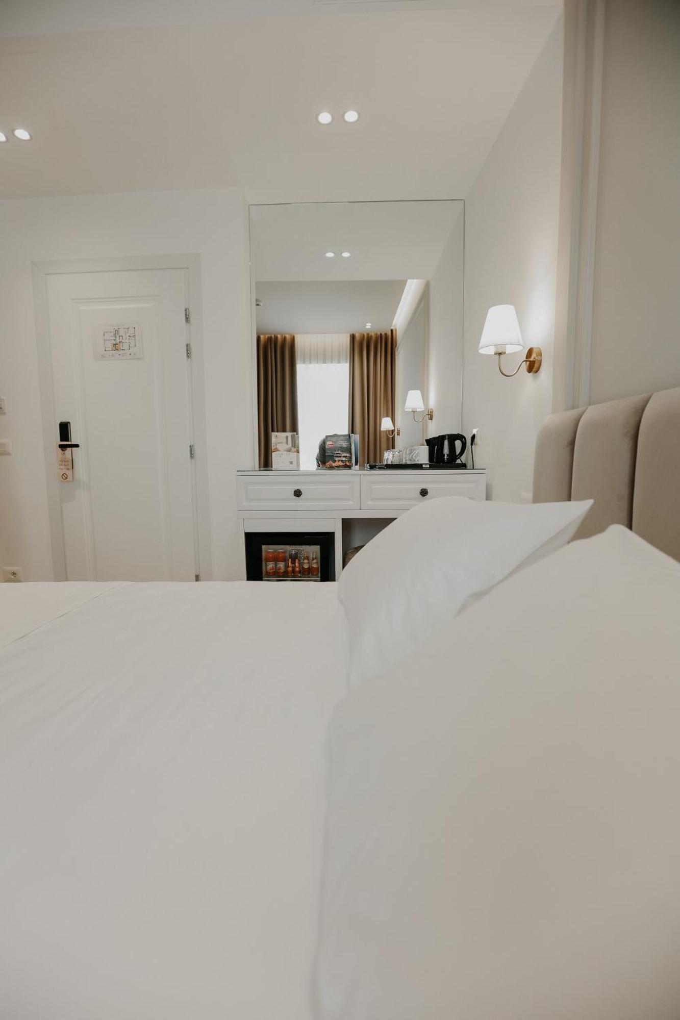 Seaside Hotel Vlora Kültér fotó