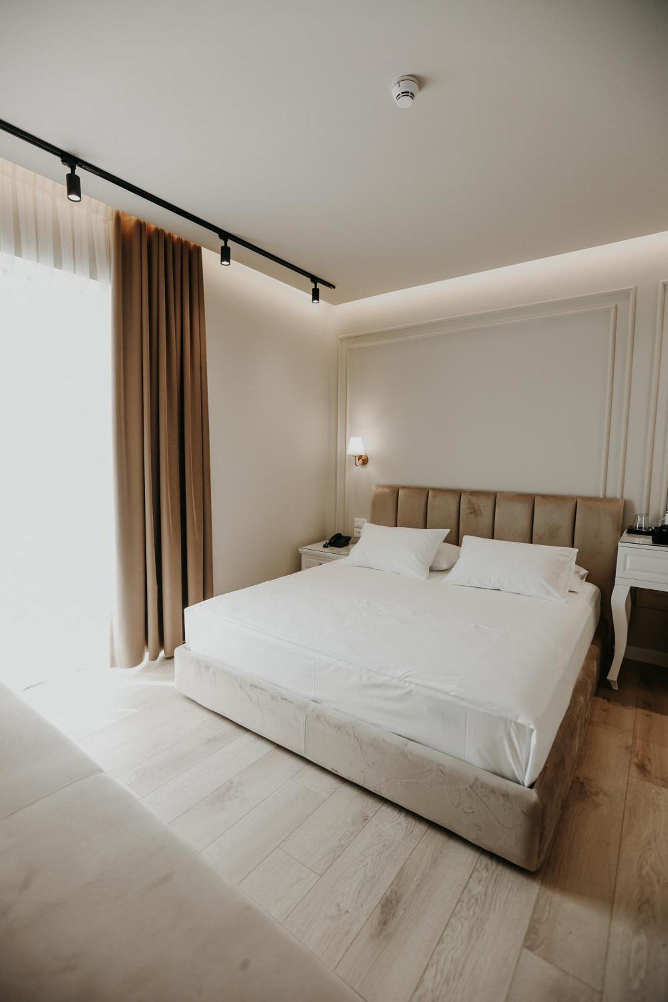 Seaside Hotel Vlora Kültér fotó